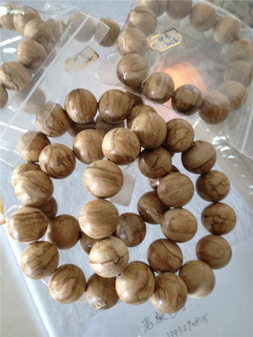 沉香工艺品