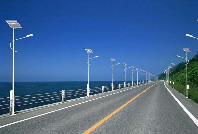 LED太阳能路灯厂家电话/高杆路灯价钱/扬州市观星灯具制造有