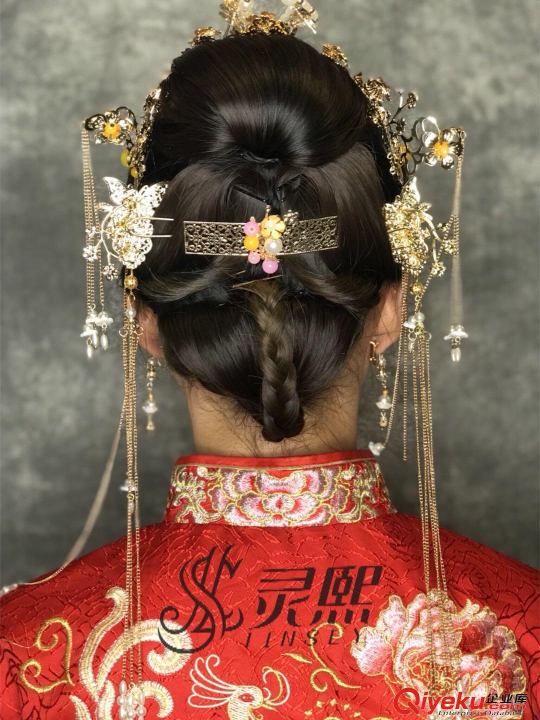 在河北學(xué)化妝上當(dāng)受騙