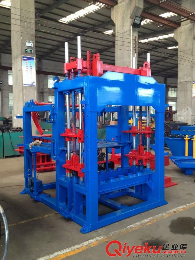 免燒水泥磚機(jī)械設(shè)備