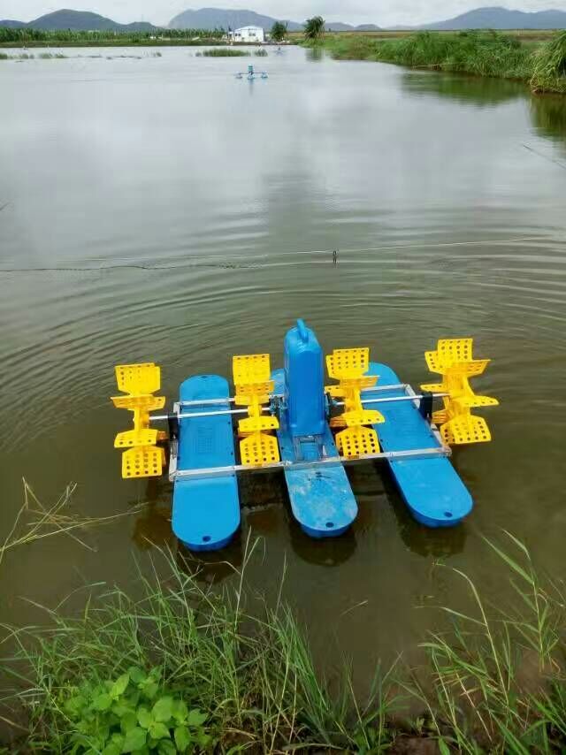 380V三相1.5KW四葉輪水車式增氧機