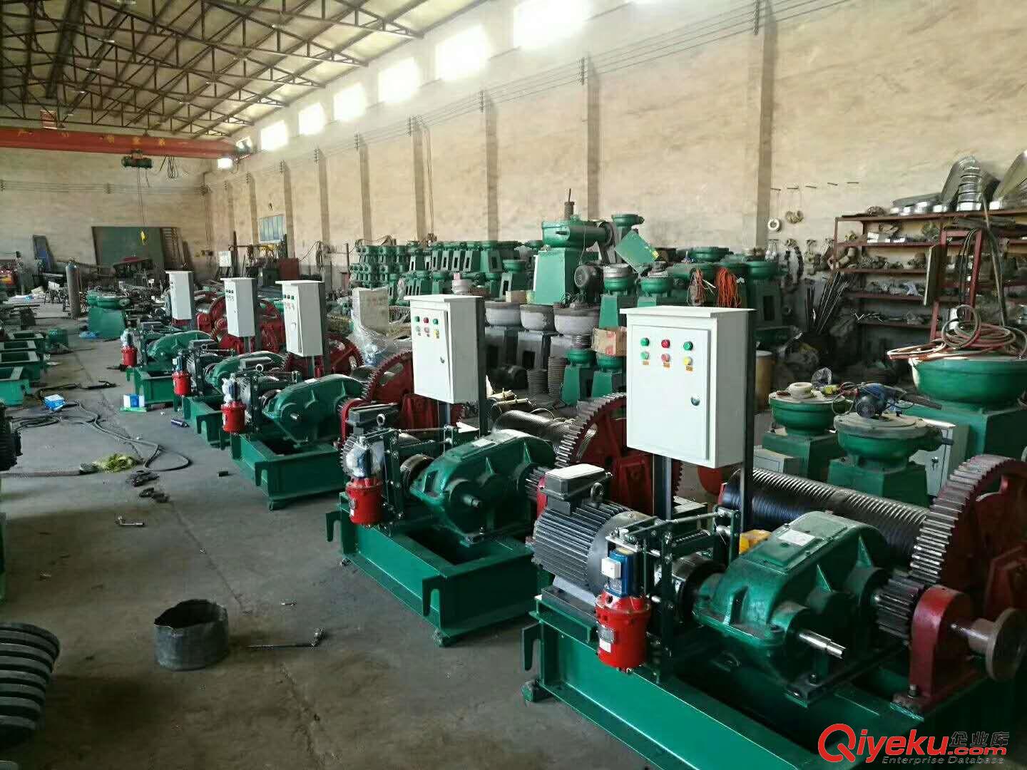 提供固定式卷揚啟閉機 移動式卷揚機制造商 