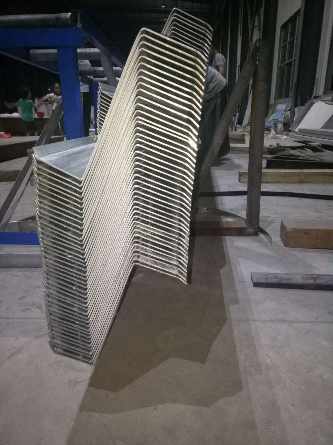 彩鋼琉璃瓦 彩鋼仿古瓦廠家