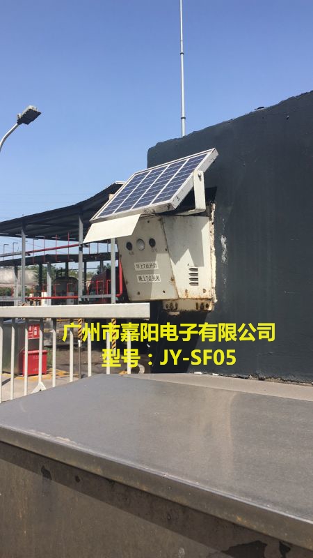 山東濟南閩源鋼鐵自建氫站門口加裝太陽能語音提示器