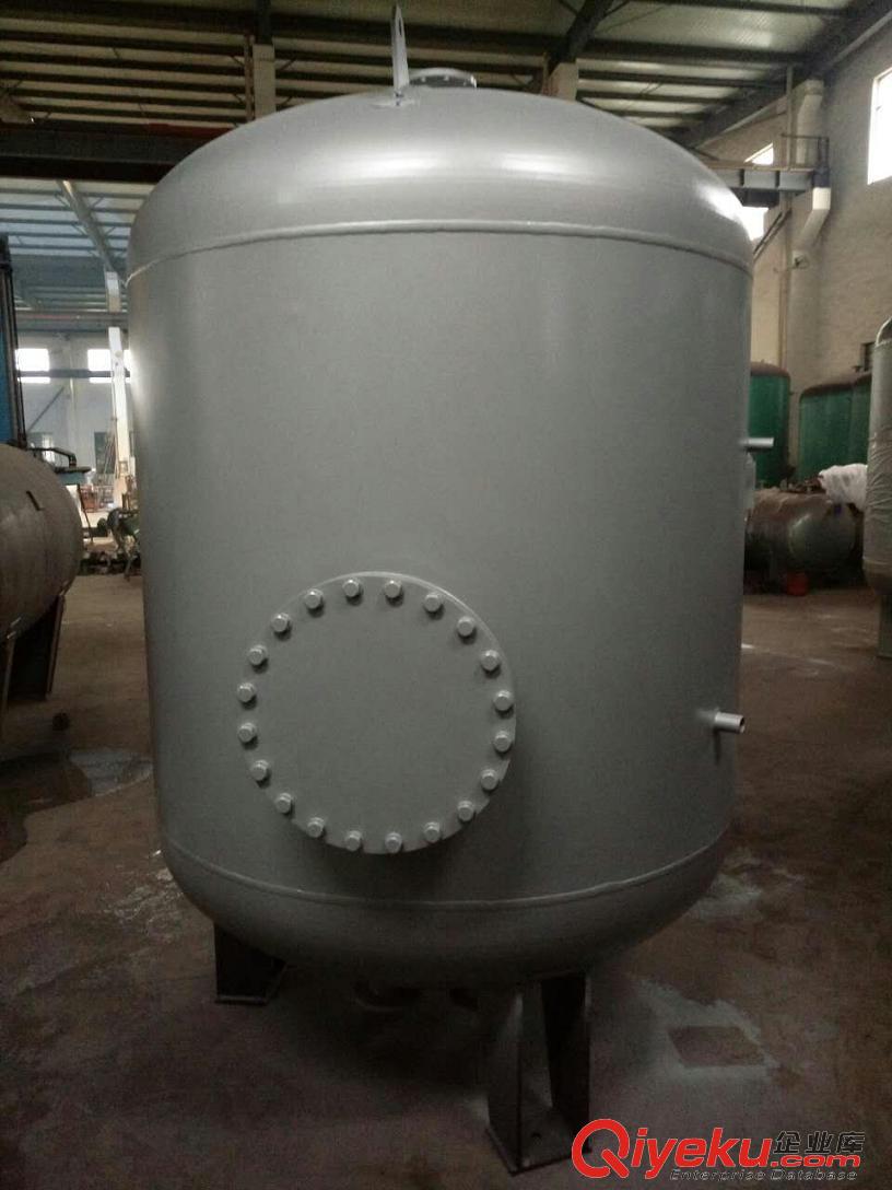 DFHRV系列導流浮動盤管型半容積式換熱器