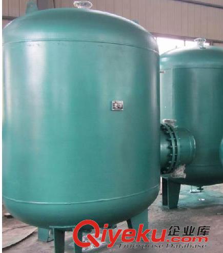 DFHRV系列導流浮動盤管型半容積式熱交換器