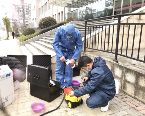 十字街“愛育幼童”